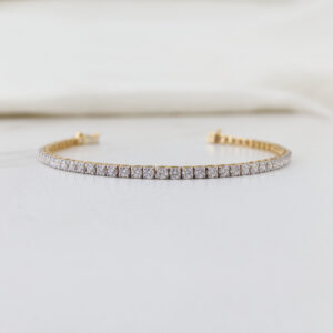 yellow gold tennis bracelet 4tcw