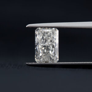 labgrown diamond radiant cut