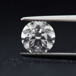 lab grown diamond round brilliant cut