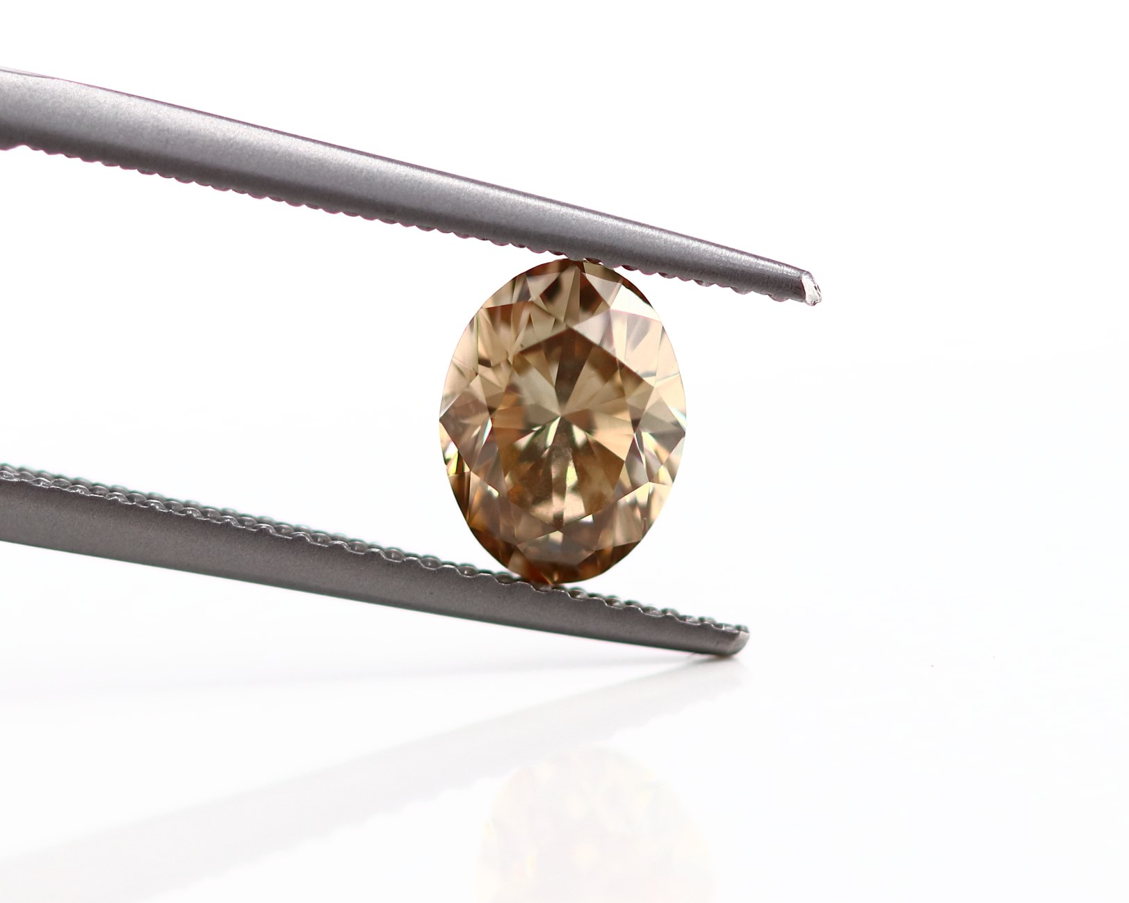argyle champagne c4 diamond oval